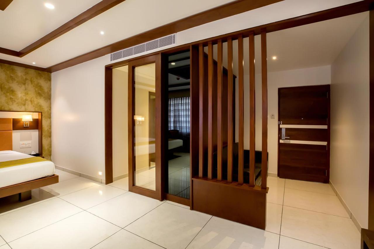 The Fern Residency Vijayapura Hotel Bijāpur Екстериор снимка