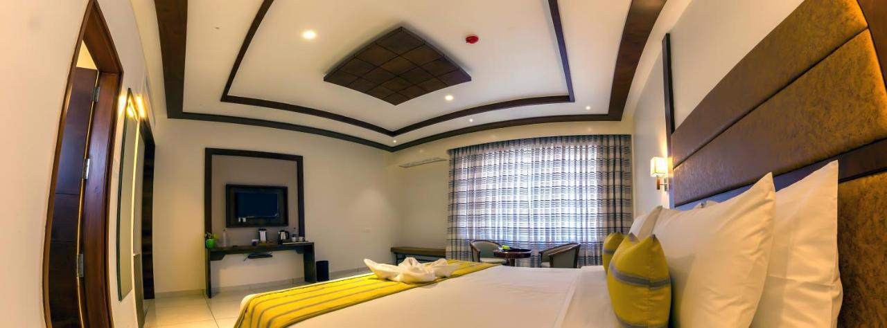 The Fern Residency Vijayapura Hotel Bijāpur Екстериор снимка
