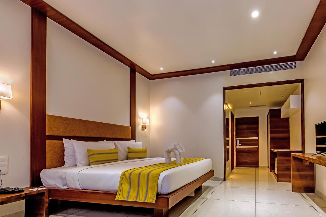 The Fern Residency Vijayapura Hotel Bijāpur Екстериор снимка